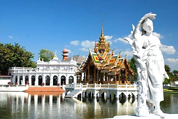 A Visit to Bang Pa-In Summer Palace and  the Island Kingdom of Ayutthaya